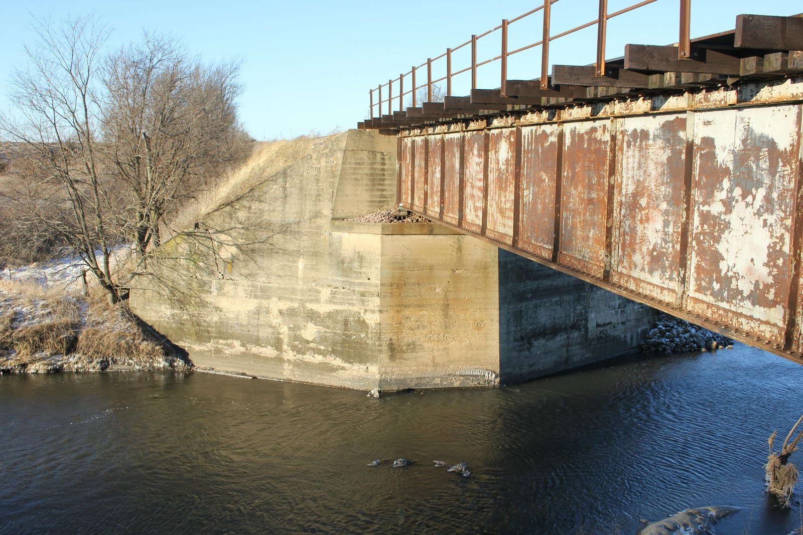 West abutment